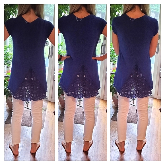 🍒Anthropologie Lace Edge Bordeaux Blue Tunic Top CYA - Picture 3 of 12